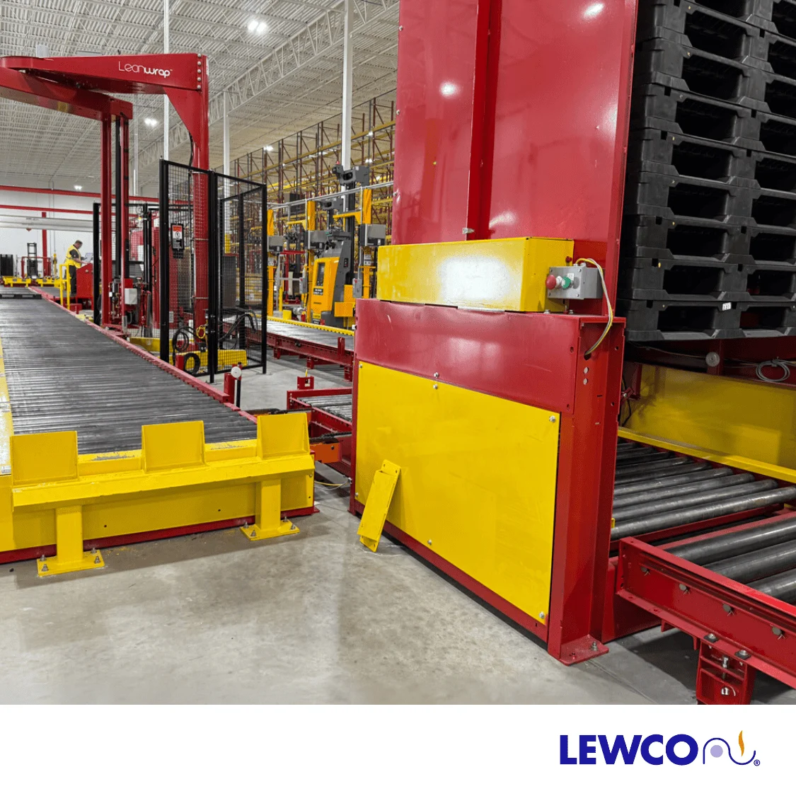 Conveyor-System-for-Pallet-Handling-S32075-G8